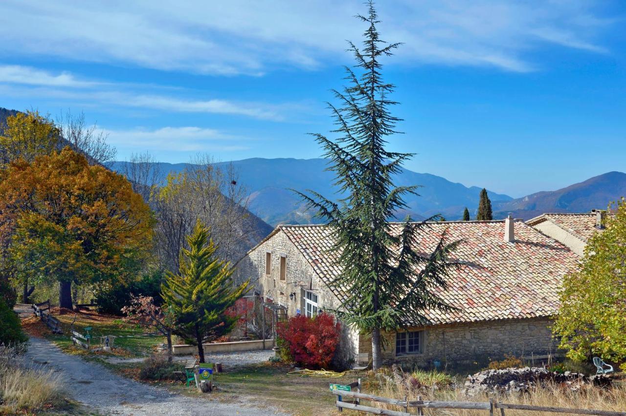 Malia - Chambres D'Hotes & Gite Barret-de-Lioure Екстер'єр фото